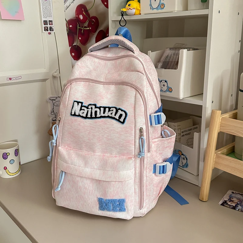 Vielseitiger bestickter Schulrucksack
