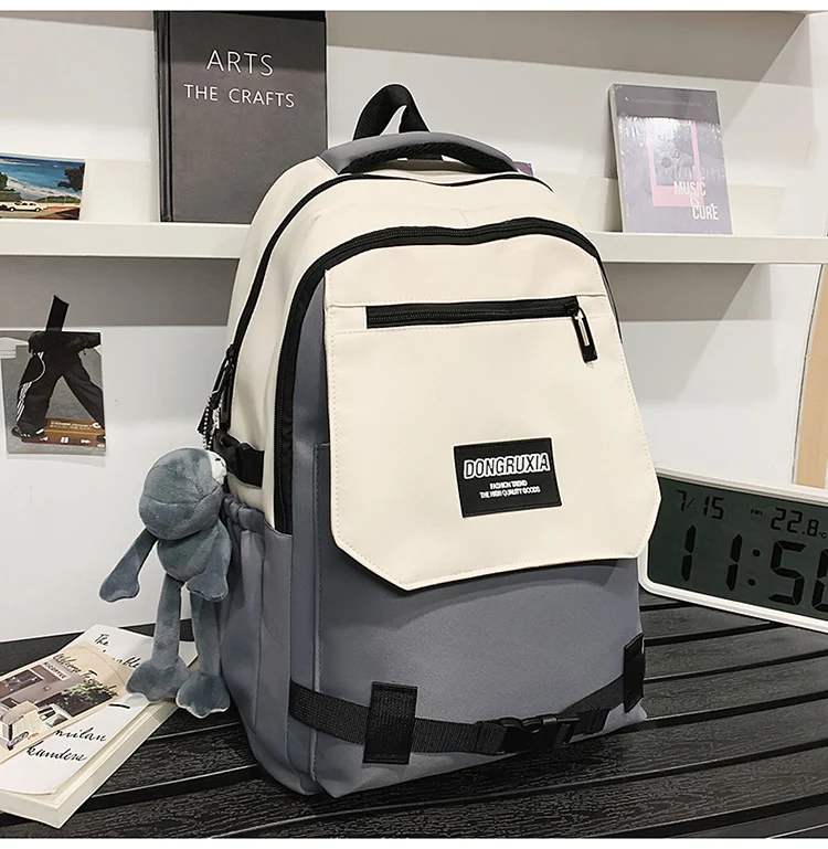 Vielseitiger Schulrucksack mit Laptopfach und mehreren Taschen