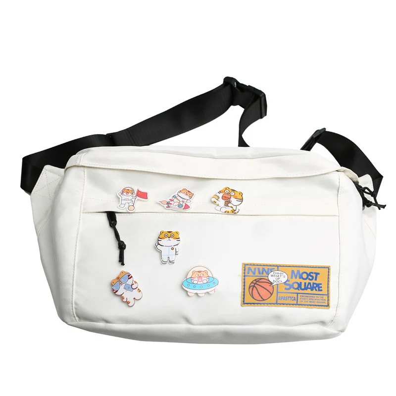 Leichte Crossover-Tasche mit verspieltem Design Skanto
