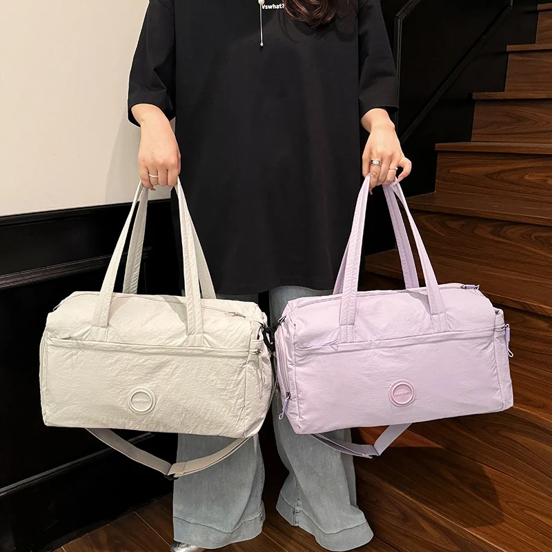 Multifunktionale Sport- und Reisetasche mit praktischen Innentaschen Skanto