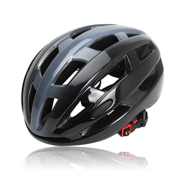 Aerodynamischer belüfteter Fahrradhelm Skanto