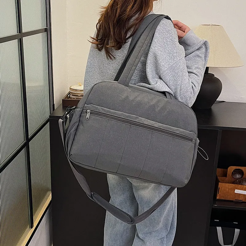 Fitness-Reisetasche mit geräumigem Innenraum und cleverem Taschen-Design Skanto