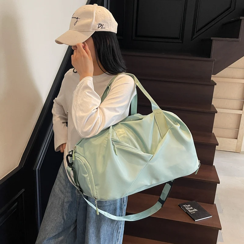 Elegante Sport-Reisetasche mit multifunktionalen Fächern Skanto