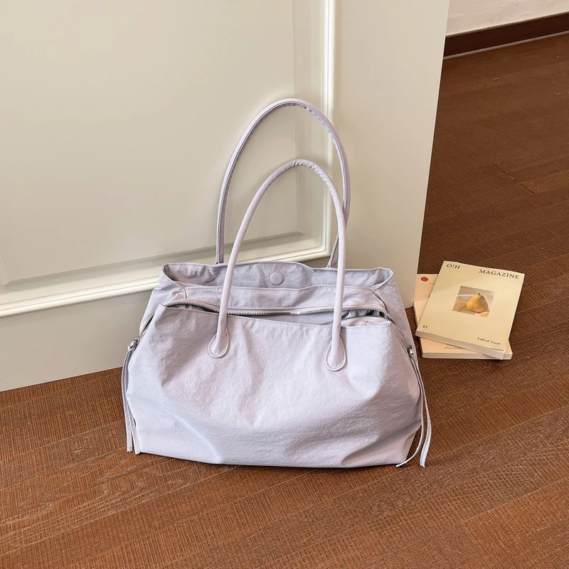 Elegante und multifunktionale Handtasche Skanto