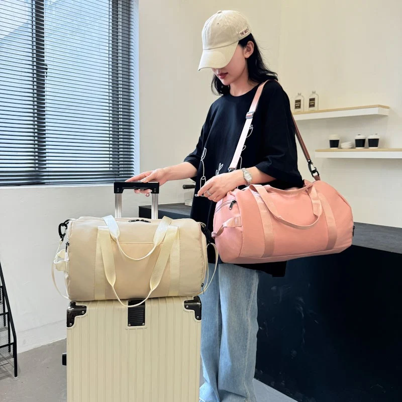 Multifunktionale Sport-Reisetasche mit strapazierfähigem Material und innovativem Fächerdesign Skanto
