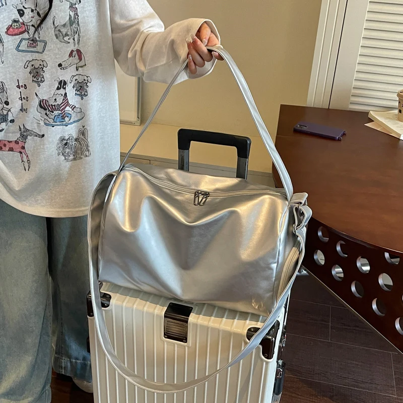 Stilvolle Sport-Reisetasche mit vielseitigem Innenraum Skanto