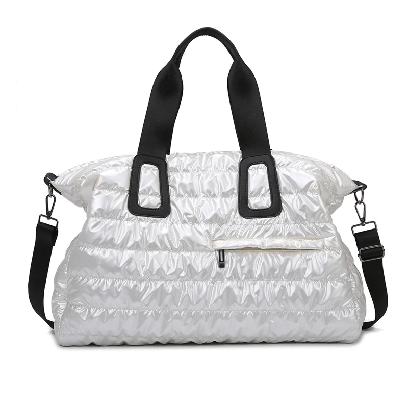 Praktische Reisetasche aus strapazierfähigem Nylon Skanto