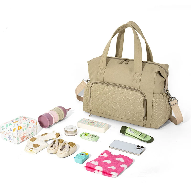 Sportliche Reisetasche mit innovativem Fächerdesign Skanto
