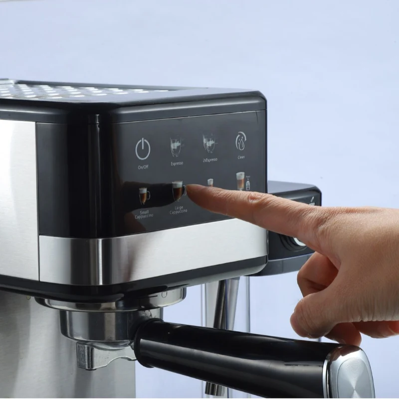 Espressomaschine mit Dampfdüse Skanto