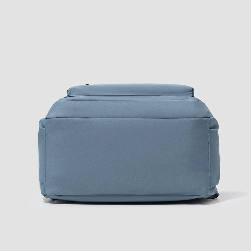 Moderner Multi-Organizer-Rucksack Skanto