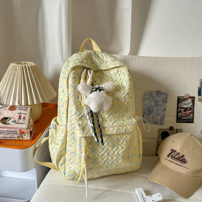 Strukturierter Plüsch-Rucksack Skanto mit mehreren Fächern
