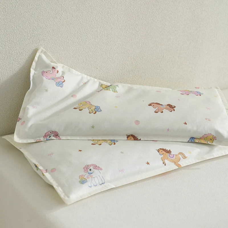 Skanto Kinderkissen mit niedlichem Einhorn-Motiv Skanto