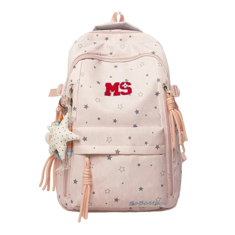 Stilvoller Rucksack Skanto mit Textur und mehreren Fächern