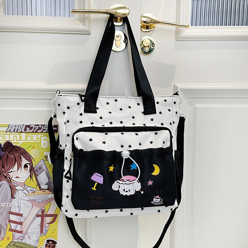 Stilvolle Tragetasche Skanto mit vielen Taschen