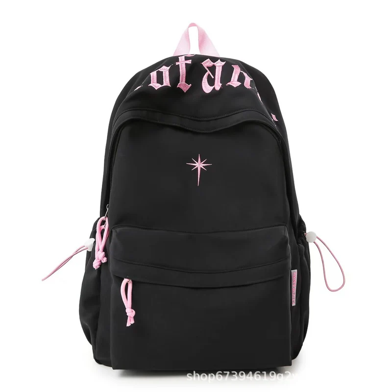 Modischer bestickter Rucksack Skanto
