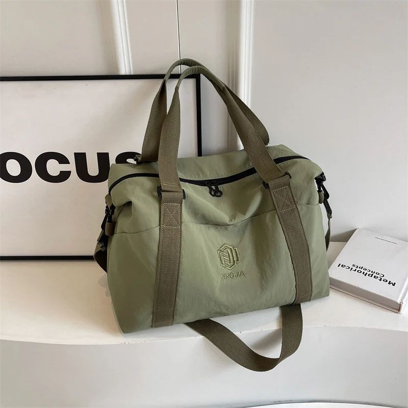Sportliche Tote Bag mit mehreren Fächern und verstellbaren Riemen Skanto