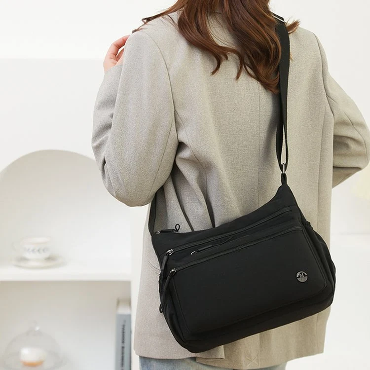 Praktische Schultertasche mit mehreren Fächern Skanto