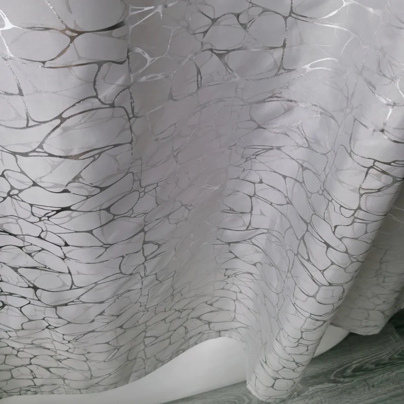 Eleganter strukturierter Duschvorhang Skanto