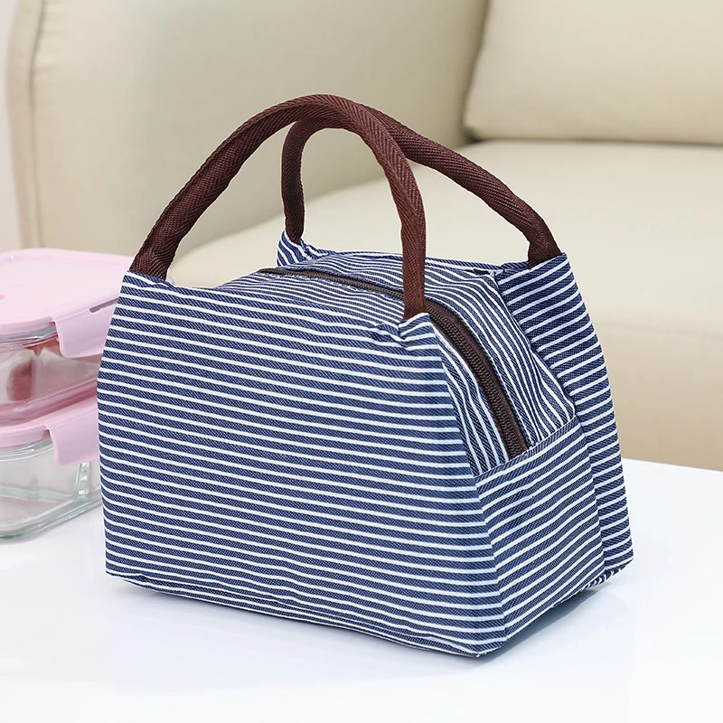 Isolierte Lunchtasche mit stilvollen Streifen Skanto