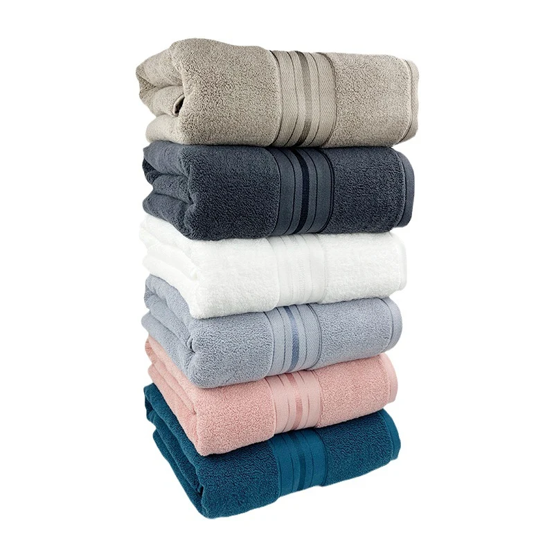 Hochwertiges Frottee-Handtuch mit elegantem Streifendetail Skanto