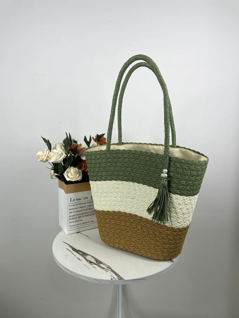 Trendige geflochtene Strandtasche Skanto