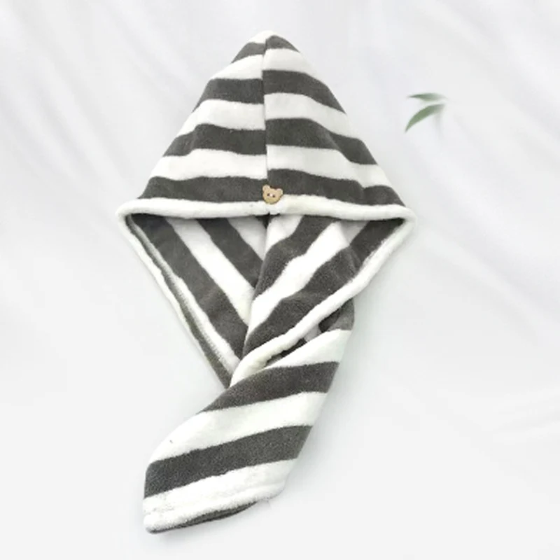 Kuscheliger Frottee-Badeponcho mit Kapuze Skanto