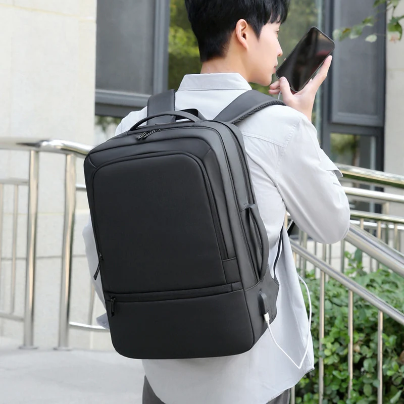 Eleganter Laptop-Rucksack mit gepolstertem Fach und praktischem Organizer Skanto