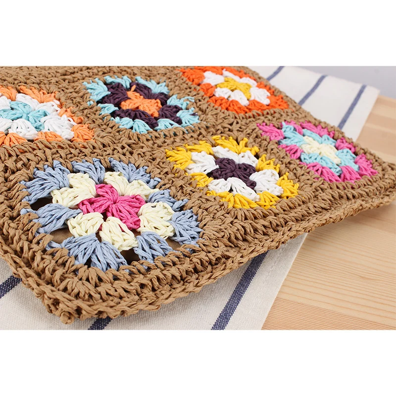 Handgeknüpfte Umhängetasche mit farbenfrohem Blumenmuster Skanto