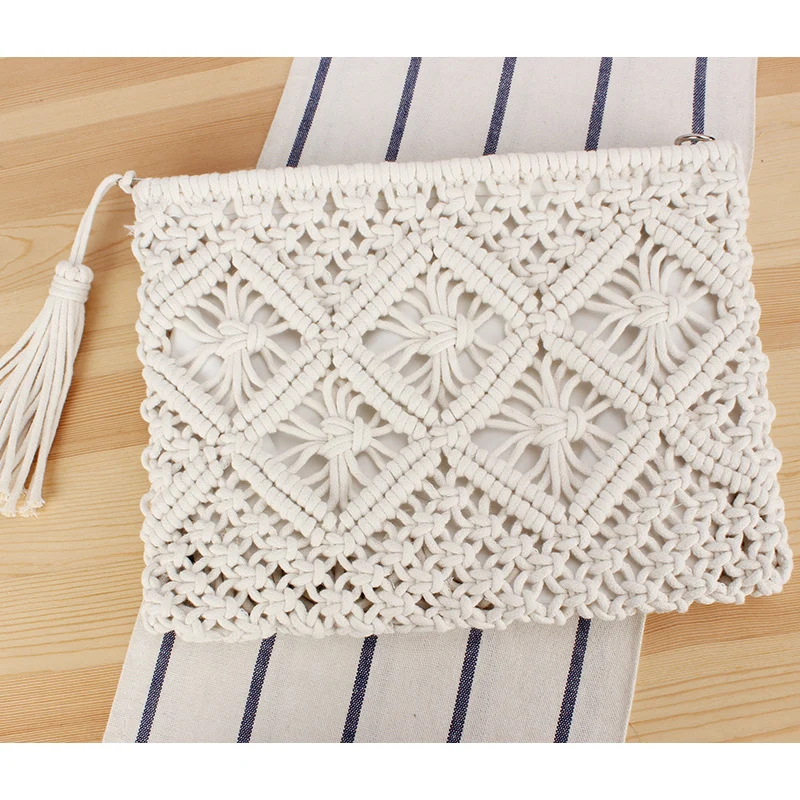 Makramee-Clutch mit filigranem Design Skanto