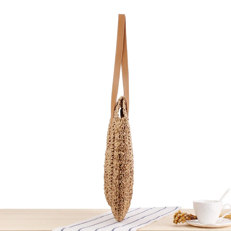 Runde Strohtasche mit Ledergriff Skanto