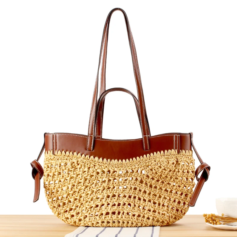 Handtasche aus geflochtenem Naturmaterial mit hochwertigem Lederdetail Skanto