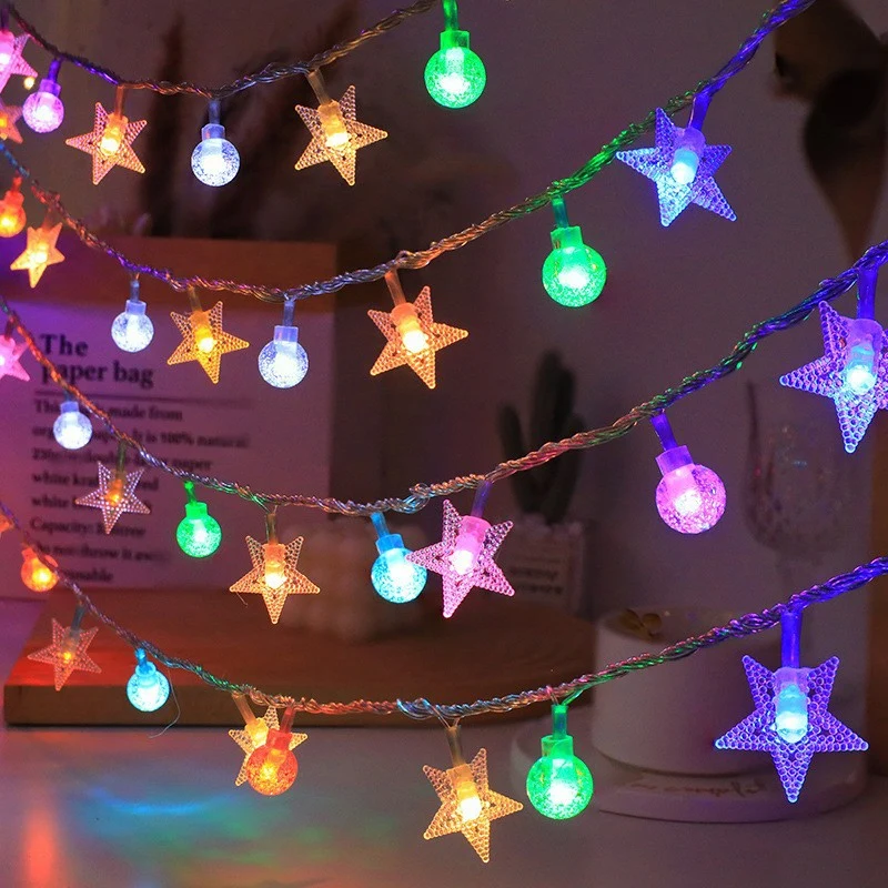 Skanto Kugel-LED-Lichterkette mit wasserdichtem Kupferdraht und strukturierten Klarglasbirnen Skanto