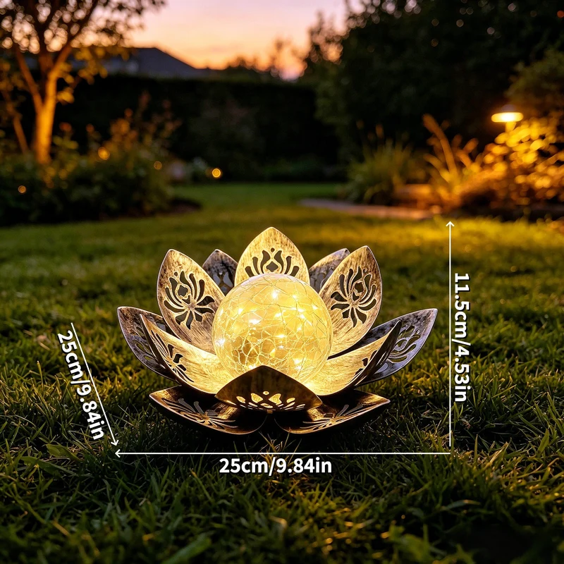 Dekorative Solar-Lotus-LED-Gartenlaterne mit gesprungener Glaskugel und lasergeschnittenen Metallblättern Skanto
