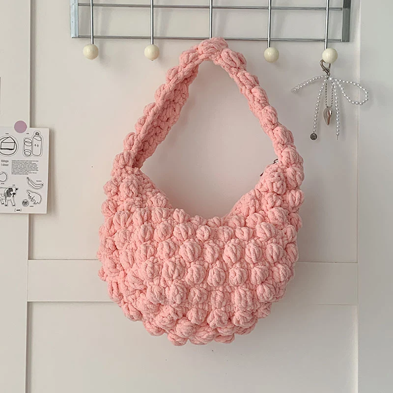 Handgemachte Tasche mit strukturierter Oberfläche Skanto