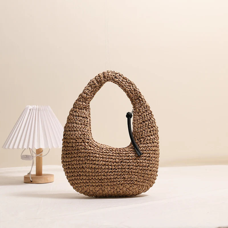 Handgemachte Korbtasche im modernen Hobo-Stil Skanto