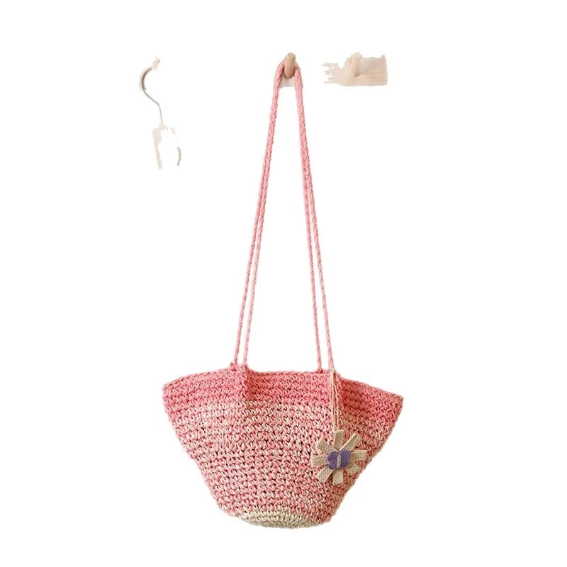 Moderne handgefertigte Handtasche mit Blumenakzent Skanto