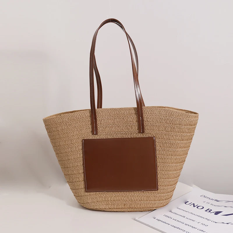 Elegante Strohtasche mit stilvollen Lederdetails Skanto