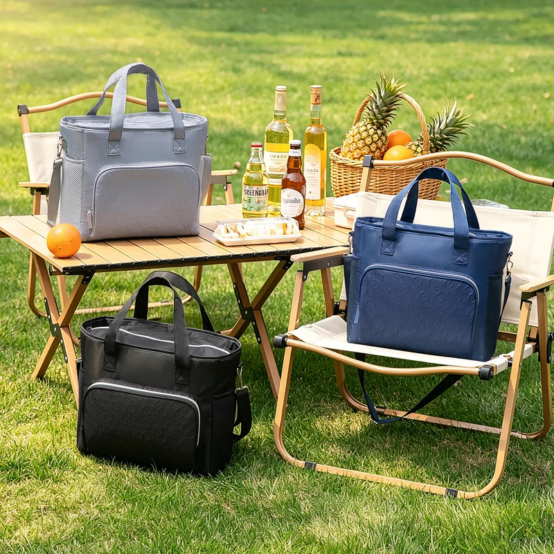 Isolierte Picknicktasche Skanto