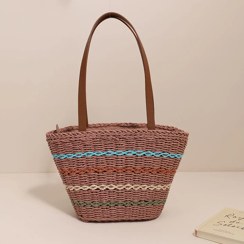 Trendige Strohtasche mit farbigen Details Skanto