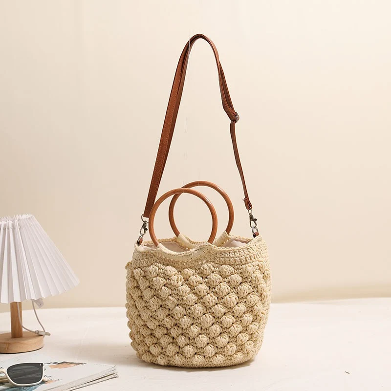 Handgefertigte Makramee-Tasche mit Holzgriff Skanto