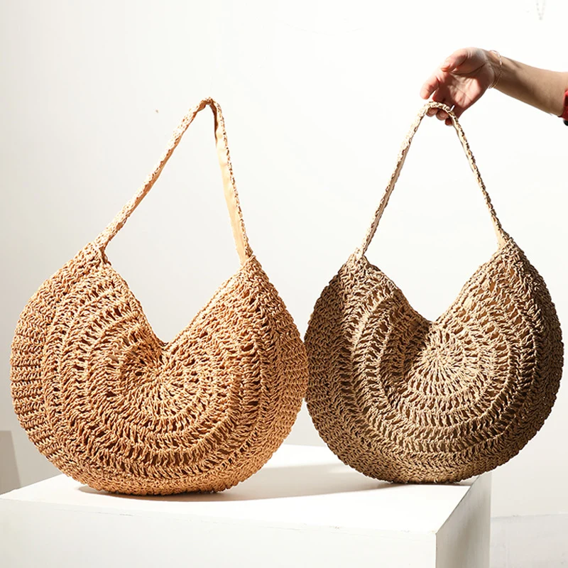 Gehäkelte Strandtasche im künstlerischen Spiraldesign Skanto