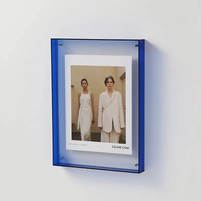 Skanto | Bunter transparenter Acryl-Fotorahmen für lebendige Erinnerungen