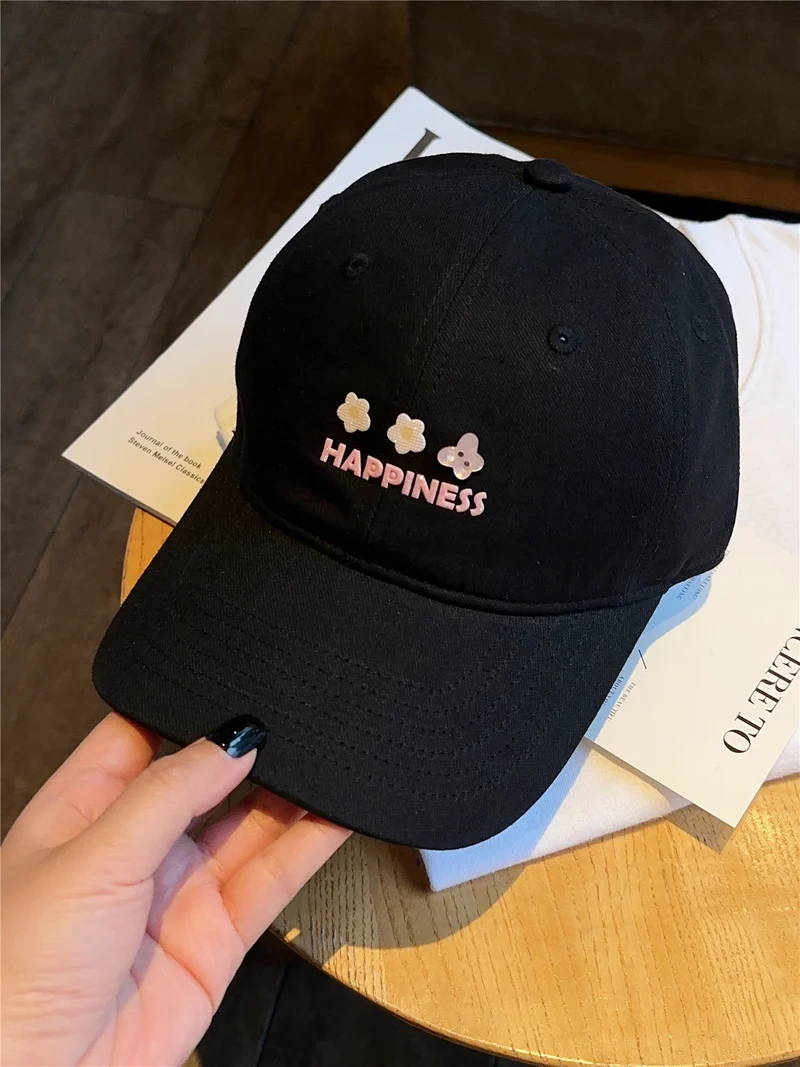 Bestickte Baseballkappe für Damen mit Glücksmotiv Skanto