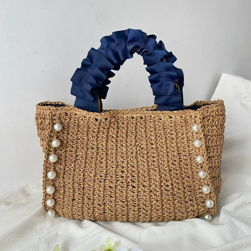 Moderne Strohtasche mit Rüschendetail Skanto