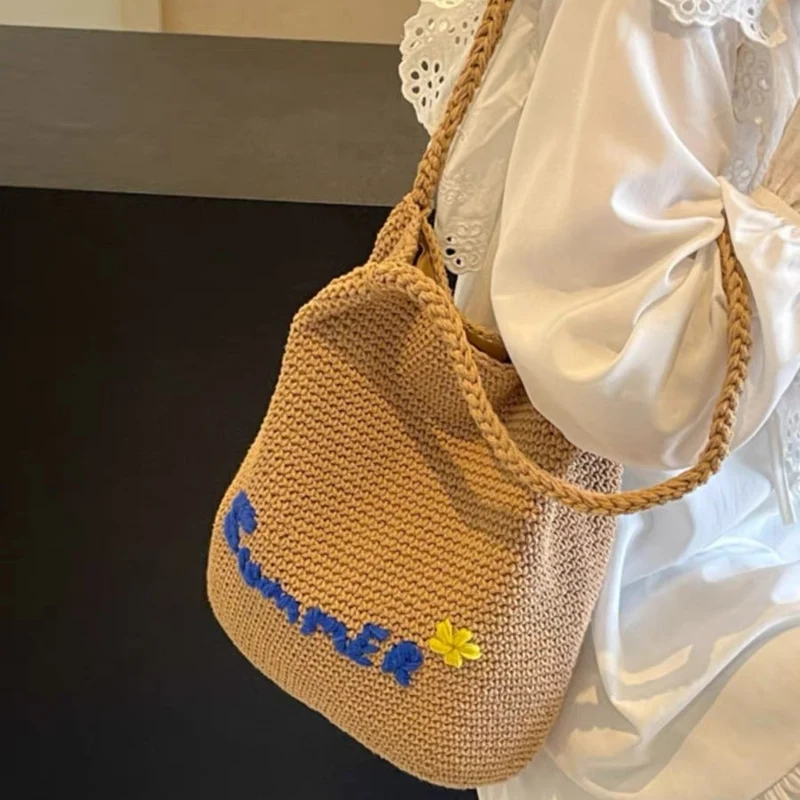 Handgemachte Baumwolltasche mit hellem Sommermotiv Skanto