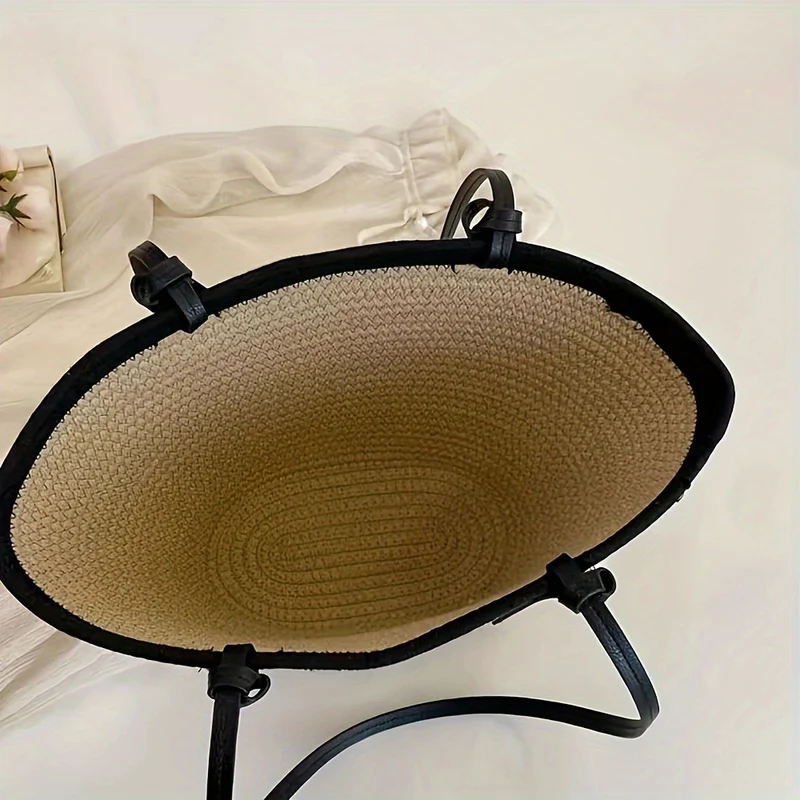 Geräumige Strandtasche mit verstärktem Boden und pflegeleichtem Material Skanto