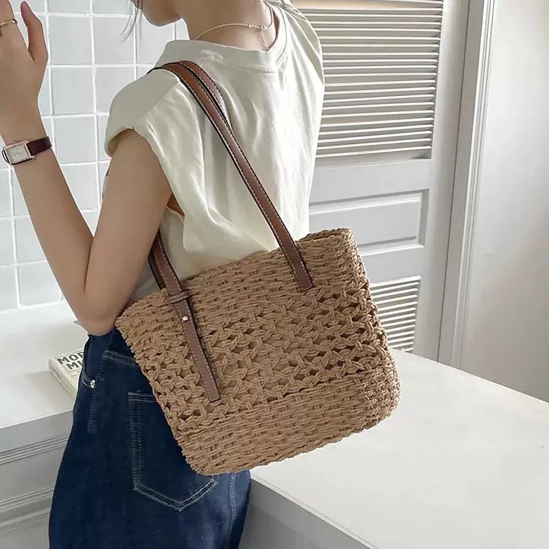 Handtasche aus natürlichem Makramee mit veganen Ledergriffen Skanto