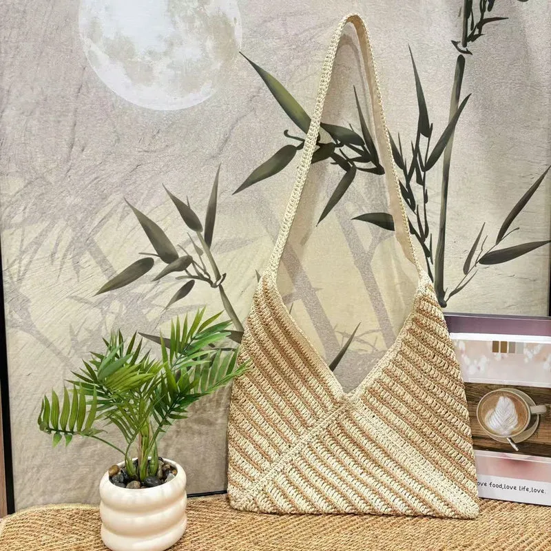 Leichte Strohtasche mit Wellenmuster Skanto