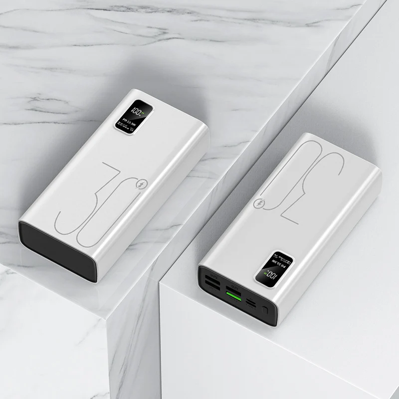 Hochleistungs-Powerbank mit smartem LCD-Bildschirm und zwei USB-Anschlüssen Skanto