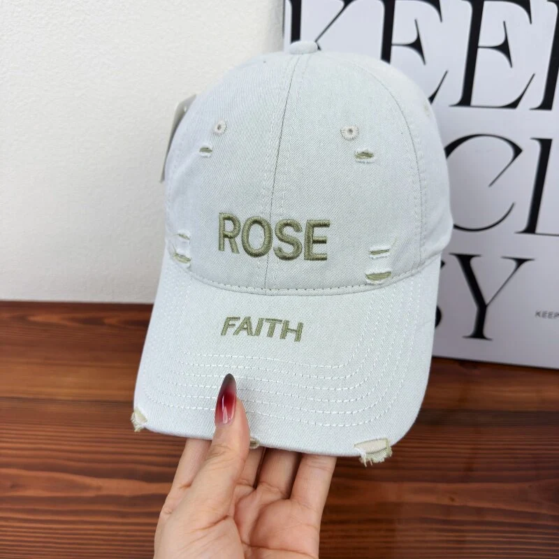 Damen verstellbare Cap im Used-Look mit Grafik Skanto